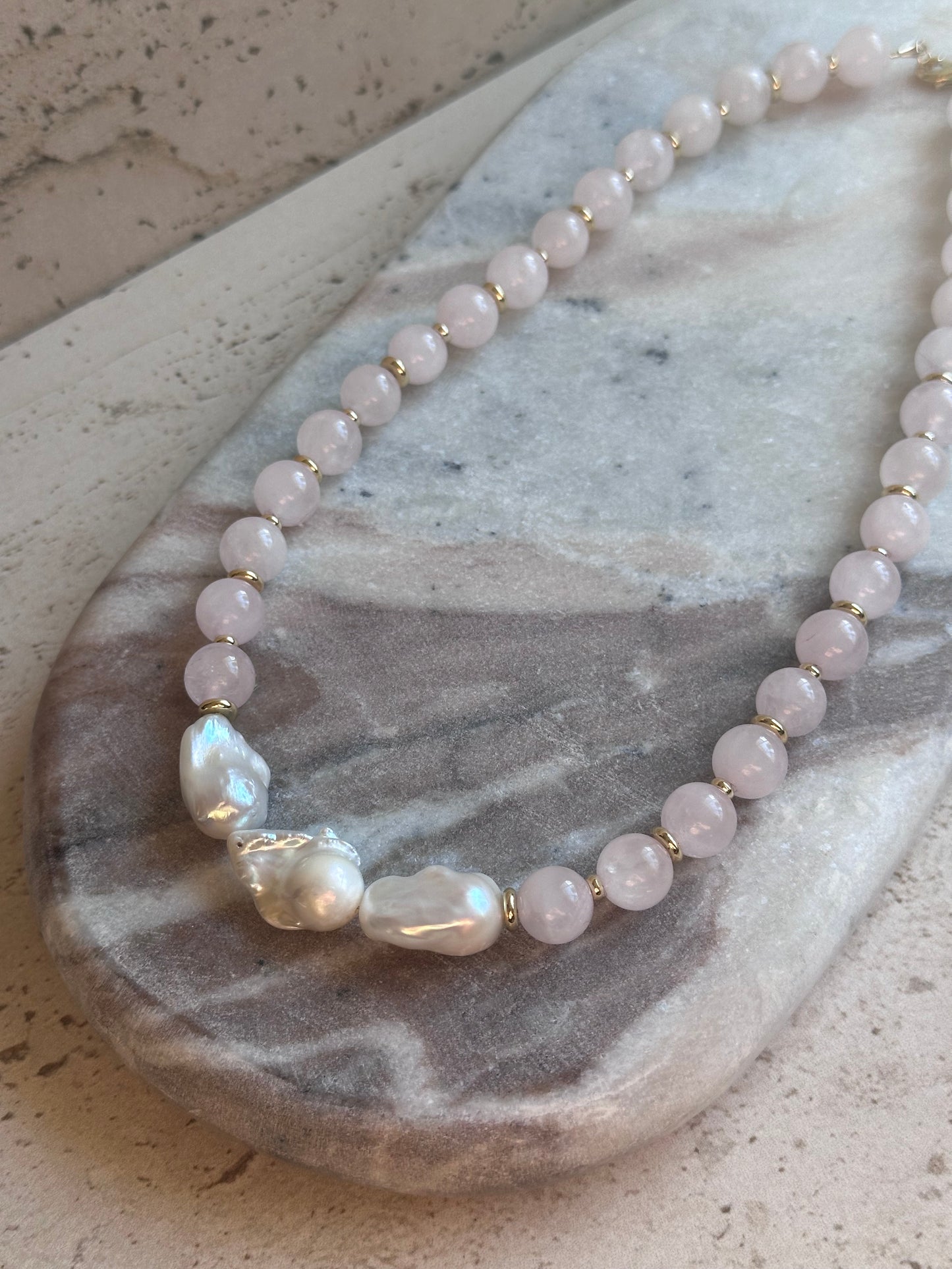 Rose Quartz & Baroque Pearl Necklace (Gold & Silver)