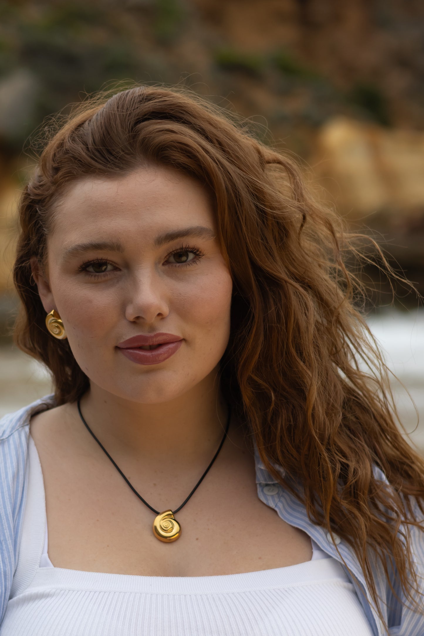 Luna Shell Rope Necklace (Gold & Silver)