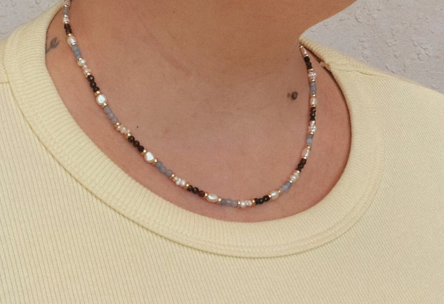 Carrie Necklace RTW (Gold 17 inch)