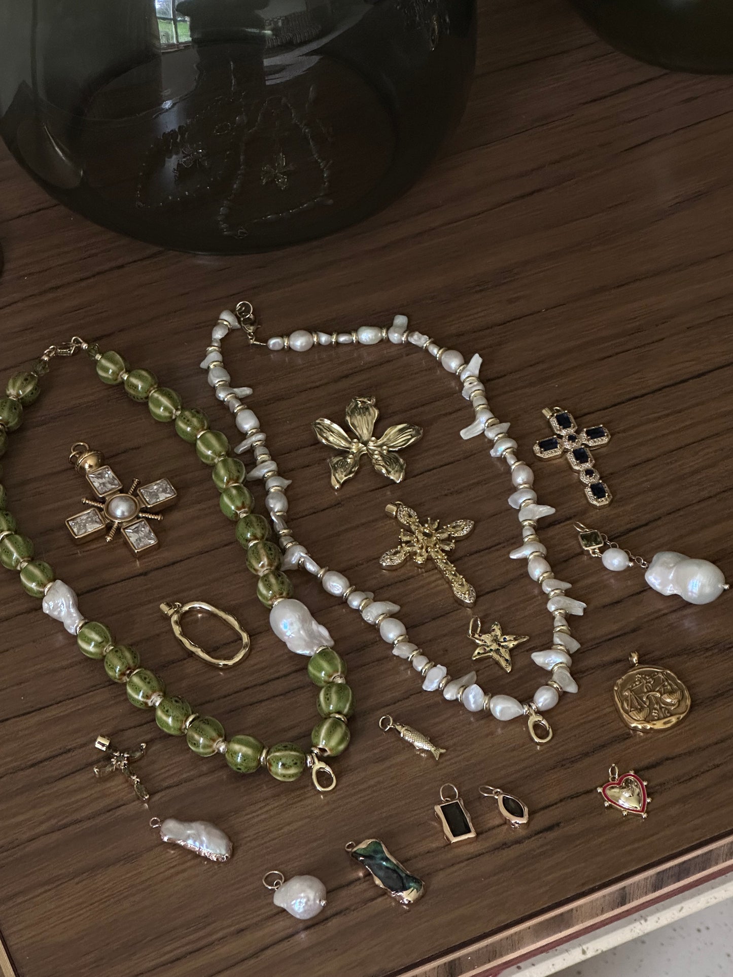 Green Stripe Beaded Necklace (Gold & Silver)
