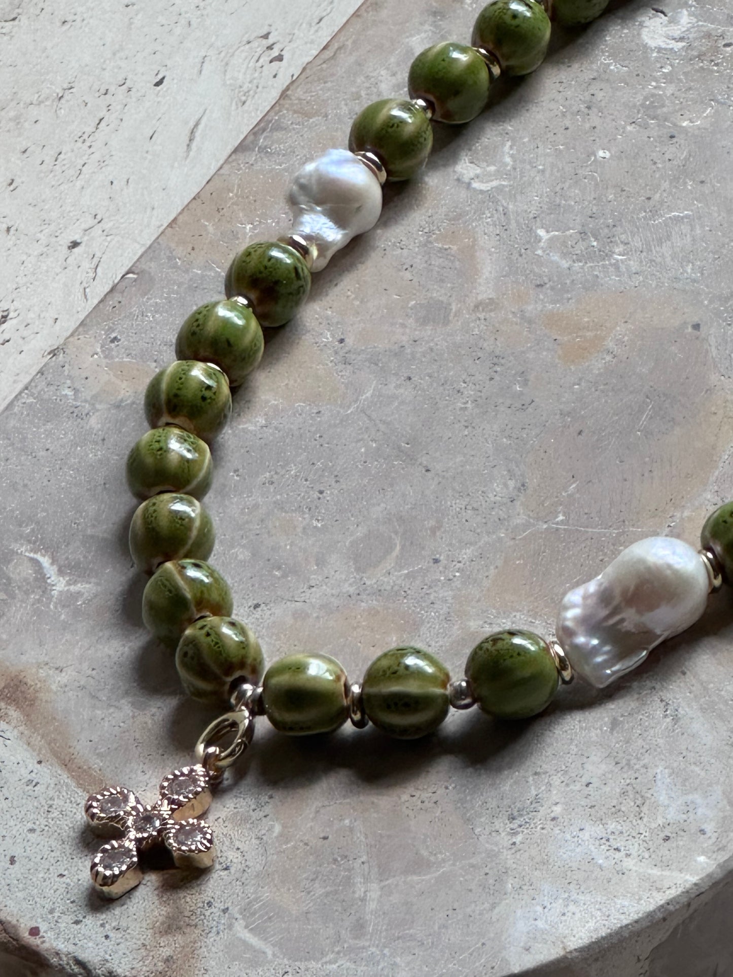 Green Stripe Beaded Necklace (Gold & Silver)