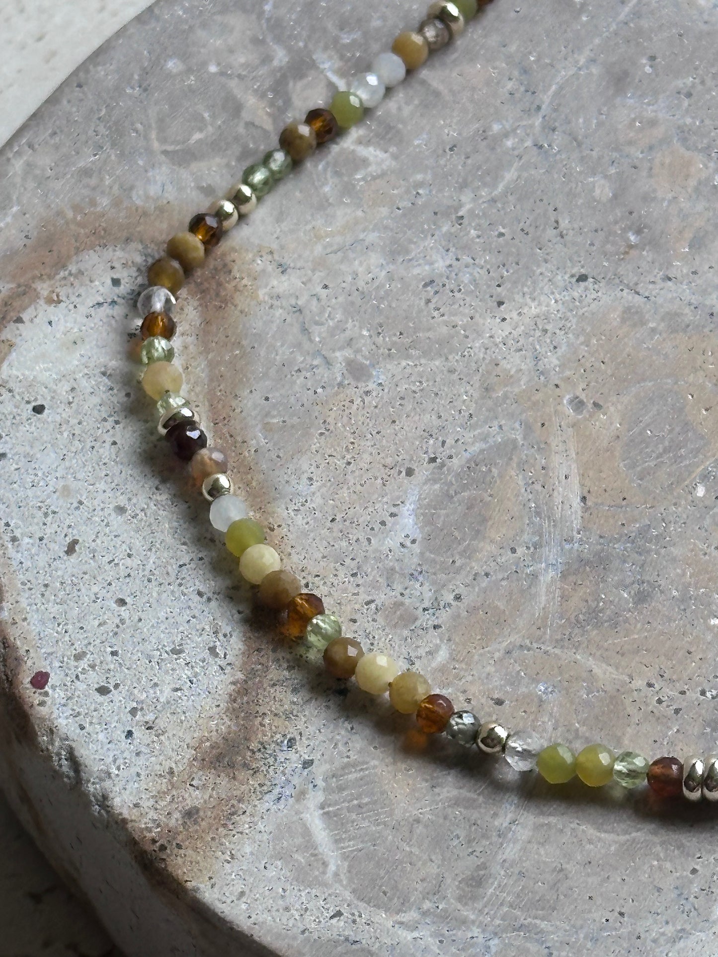 Green dainty Beaded Necklace (Gold & Silver)