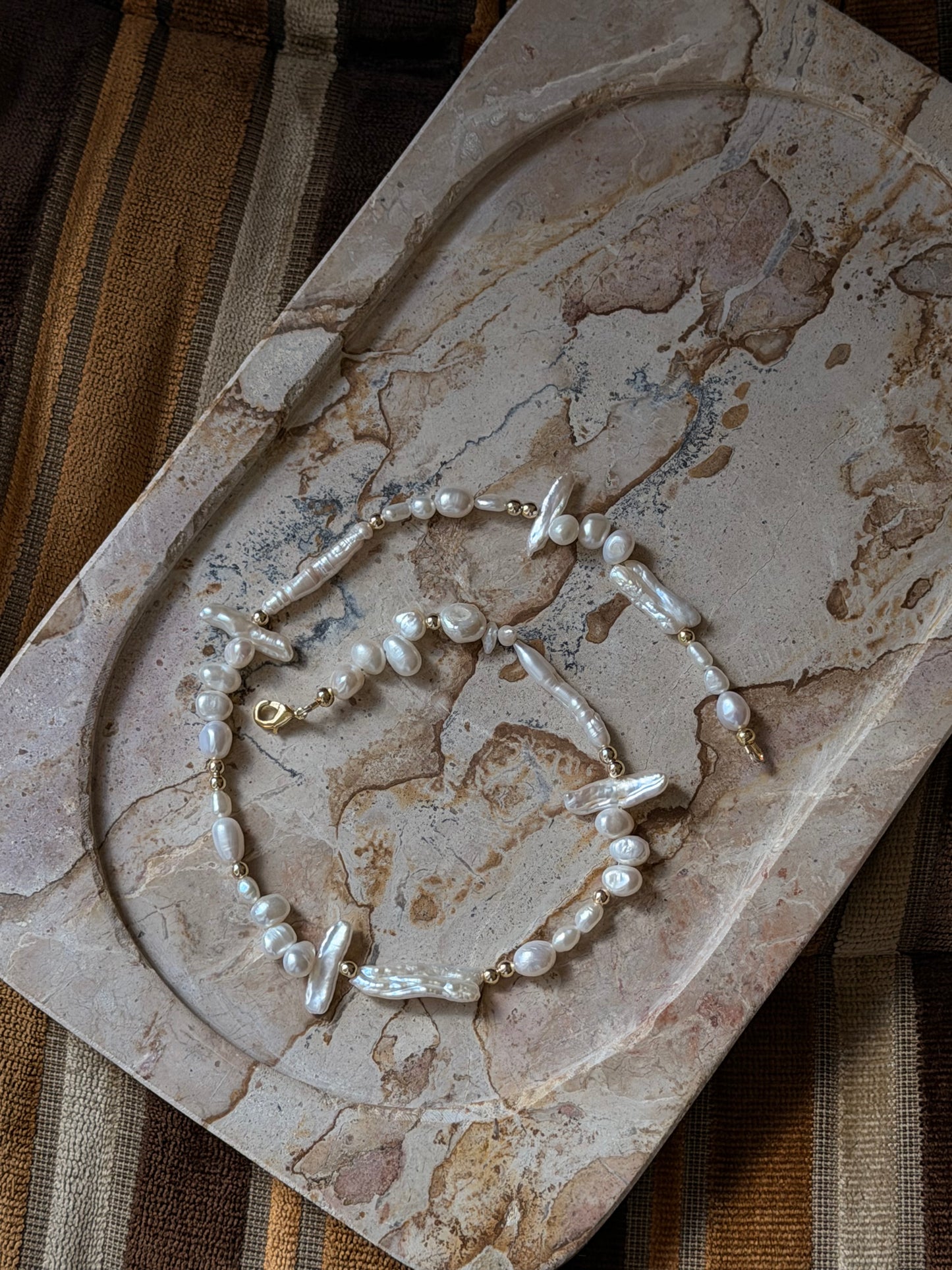 Charlie Pearl Necklace (Gold & Silver)