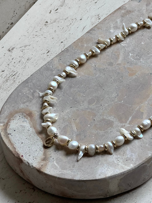 Irregular Pearl Necklace (Gold & Silver)