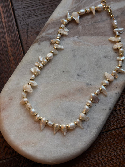 Olivia Pearl Necklace (Gold & Silver)