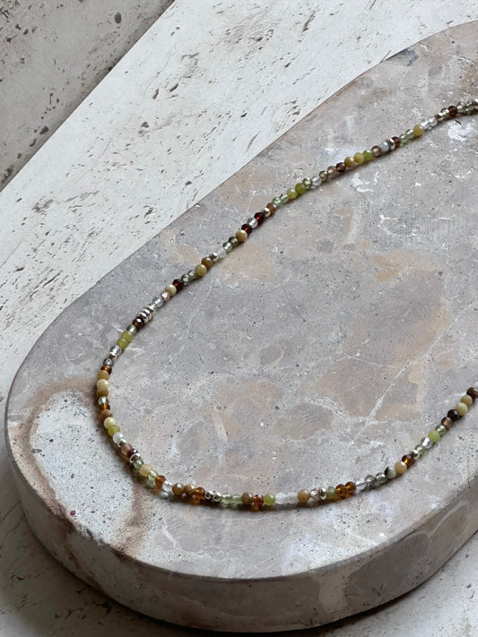 Green dainty Beaded Necklace (Gold & Silver)